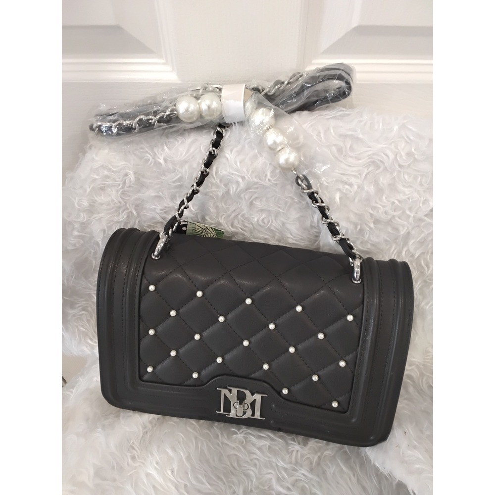 Badgley Mischka Black Quilted Pearl Crossbody Bag BM-4136 Vegan Leather NEW
